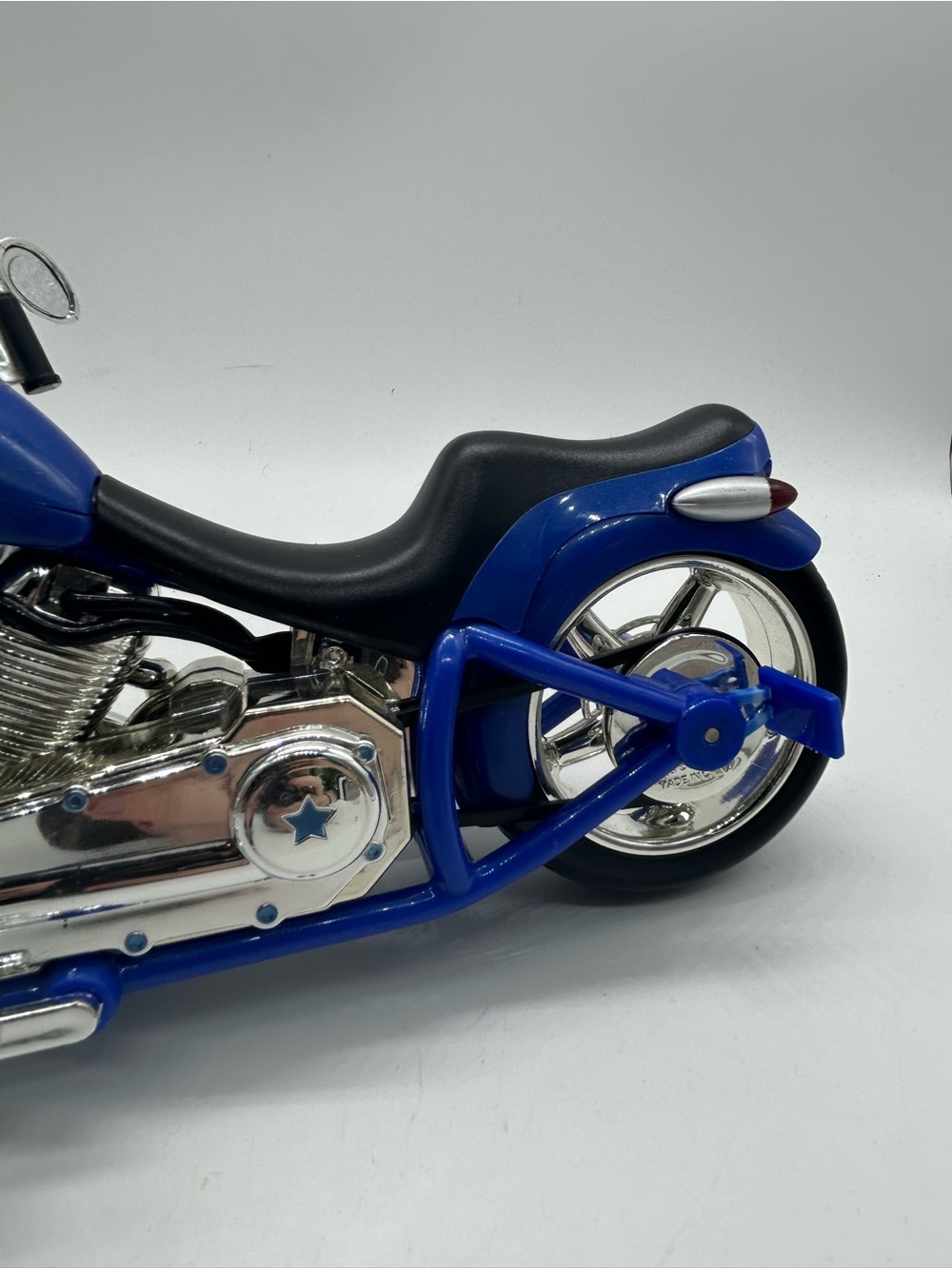 Bratz Motorcycle 2003 Bratz Boys - Picture 5 of 7